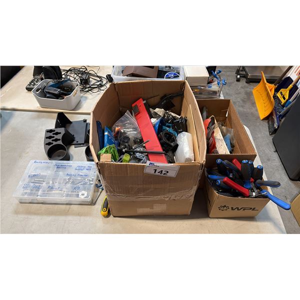 MIXED LOT INCL PARK TOOLS, CASTER WHEELS, BUSHING AND BEARING TOOLS AND MORE