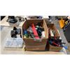 Image 1 : MIXED LOT INCL PARK TOOLS, CASTER WHEELS, BUSHING AND BEARING TOOLS AND MORE