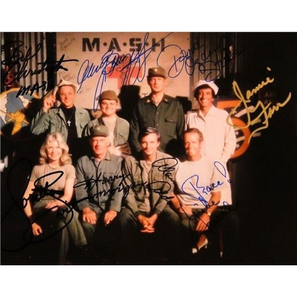 Mash cast facsimile signed promo photo