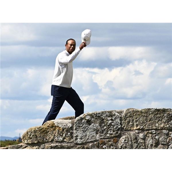 Tiger Woods reprint photo