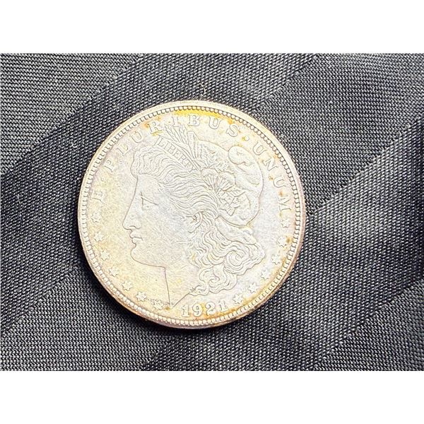MORGAN SILVER DOLLAR - 1921S