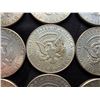 Image 33 : KENNEDY HALF DOLLARS - 1964; LOT OF 18