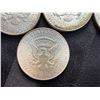 Image 39 : KENNEDY HALF DOLLARS - 1964; LOT OF 18