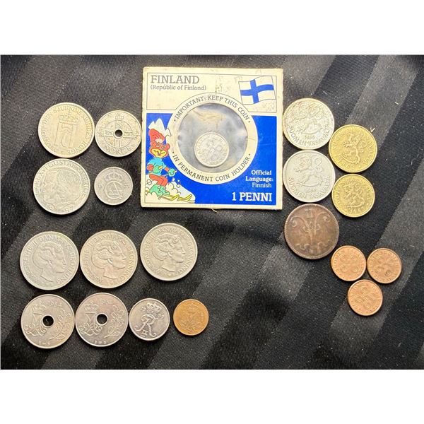 VARIOUS COINS FROM NORWAY, SWEDEN, FINLAND, AND DENMARK - INCLUDES AN 1866 5 PENNIA ALEKSANDR II COI