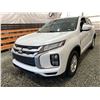 Image 3 : PARKSVILLE- 2021 MITSUBISHI RVR 134526KMS WHITE AWD - J606682