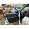 Image 49 : PARKSVILLE - 2017 NISSAN MICRA, WHITE, 113016 KMS, FRONT WHEEL DRIVE. - D249939