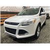 Image 3 : PARKSVILLE - 2015 FORD ESCAPE SE, WHITE, 134711 KMS, FOUR WHEEL DRIVE. - DC70403