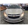 Image 6 : PARKSVILLE - 2011 CHEVROLET CRUZE BEIGE 192474 KMS - B281058