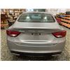 Image 18 : PARKSVILLE - 2015 CHRYSLER 200, SILVER, 200245 KMS, FRONT WHEEL DRIVE. - D718266