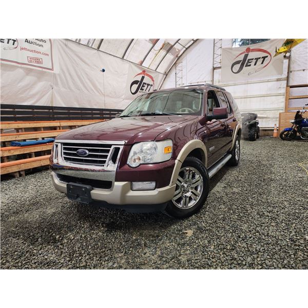PARKSVILLE - 2008 FORD EXPLORER, RED, 255320 KMS, FOUR WHEEL DRIVE. - JA99199