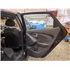 Image 41 : PARKSVILLE - 2012 HYUNDAI TUCSON BLACK 158520 KMS - D520995