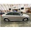 Image 12 : PARKSVILLE - 2004 AUDI A4 SILVER 187437 KMS - B045925
