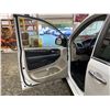 Image 49 : PARKSVILLE - 2014 CHRYSLER TOWN AND COUNTRY WHITE  235345 KMS - D231156