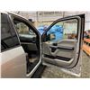 Image 37 : PARKSVILLE - 2018 FORD F-150 SILVER 107846 KMS - BA49281