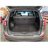 Image 44 : PARKSVILLE - 2011 HYUNDAI SANTA FE GREY 137928 KMS - P038101