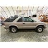 Image 11 : PARKSVILLE - 2004 CHEVROLET BLAZER GOLD 269128 KMS - B120330