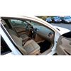Image 25 : DUNCAN - 2004 NISSAN MAXIMA WHITE  127181 KMS - D863985