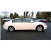 Image 7 : DUNCAN - 2004 NISSAN MAXIMA WHITE  127181 KMS - D863985