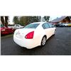 Image 9 : DUNCAN - 2004 NISSAN MAXIMA WHITE  127181 KMS - D863985