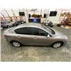 Image 13 : PARKSVILLE - 2011 MAZDA MAZDA3 GREY 208670 KMS - B903411