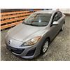 Image 4 : PARKSVILLE - 2011 MAZDA MAZDA3 GREY 208670 KMS - B903411