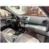 Image 38 : PARKSVILLE - 2008 TOYOTA RAV4 RED 244513 KMS - D088250