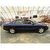 Image 11 : PARKSVILLE - 2000 FORD TAURUS BLUE 176092 KMS "NO RESERVE" - D263363
