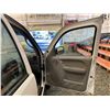 Image 35 : PARKSVILLE - 2003 JEEP LIBERTY WHITE 173625 KMS - B669714