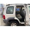 Image 38 : PARKSVILLE - 2003 JEEP LIBERTY WHITE 173625 KMS - B669714