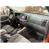Image 38 : PARKSVILLE - 2005 MAZDA TRIBUTE ORANGE 242392 KMS - PM12814