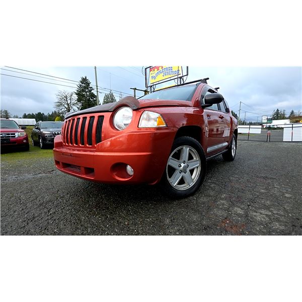 DUNCAN - 2010 JEEP COMPASS ORANGE  170722 KMS - P551296