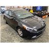 Image 10 : PARKSVILLE - 2017 KIA FORTE BLACK 147078 KMS - B704751