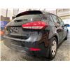 Image 14 : PARKSVILLE - 2017 KIA FORTE BLACK 147078 KMS - B704751