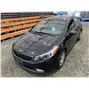 Image 4 : PARKSVILLE - 2017 KIA FORTE BLACK 147078 KMS - B704751