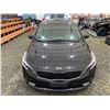 Image 7 : PARKSVILLE - 2017 KIA FORTE BLACK 147078 KMS - B704751