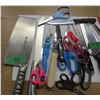 Image 1 : FLAT C/W ASSORTED KITCHEN UTENSILS