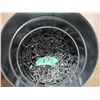 Image 2 : PAIL C/W RING TAIL NAILS & ASSORTED HARDWARE