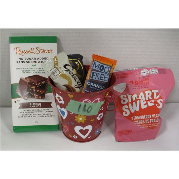 PAIL C/W SUGAR FREE VALENTINES CHOCOLATES & CANDY