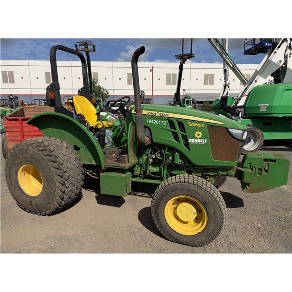(10426172) 2021 John Deere Model 5065E Tractor (Runs & Drives - See Video)
