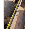 Image 11 : (10273585) CAT 3-in-1 Skidsteer Bucket (Needs Repair)
