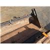 Image 3 : (10273585) CAT 3-in-1 Skidsteer Bucket (Needs Repair)