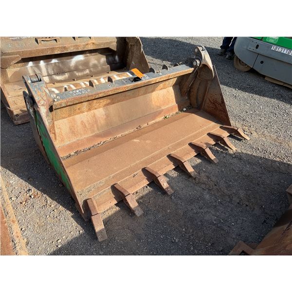 (10243235) 2019 Paladin Part #124221 Skidsteer Bucket (Needs Repair)