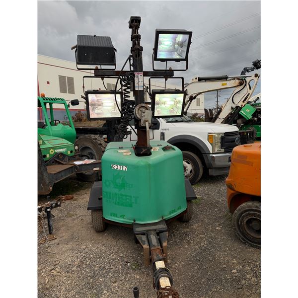 (923317) Genie RL4 Narrow Vertical Mast Light Tower, 4000W (Runs Needs Repair)