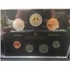 Image 2 : 2012 RCM Wolf Cubs Specimen Coin Set in Leatherette Booklet