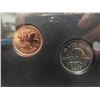 Image 7 : 2005 RCM Tufled Puffin Specimen Coin Set in Leatherette Booklet