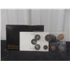 Image 2 : 2006 RCM Test Token Coin Set Creating a Future Without Breast Cancer & 1999 Plated Test Coin Set