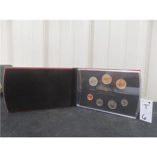 2012 RCM 25th Anniversary of the Loonie Specimen Coin Set in Leatherette Booklet