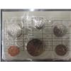 Image 8 : 10 Uncirculated Canadian Coin Sets in Leatherette Booklet 1980-89