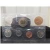 Image 10 : 5 Uncirculated Canadian Coin Sets 1994, 95, 96, 97, 98