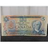 Image 2 : 1972 & 1979 Canadian $5 Bills